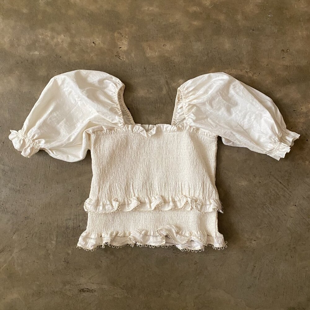 V. Chapman Leilani Top in Natural Size 10 - Picture 5 of 8